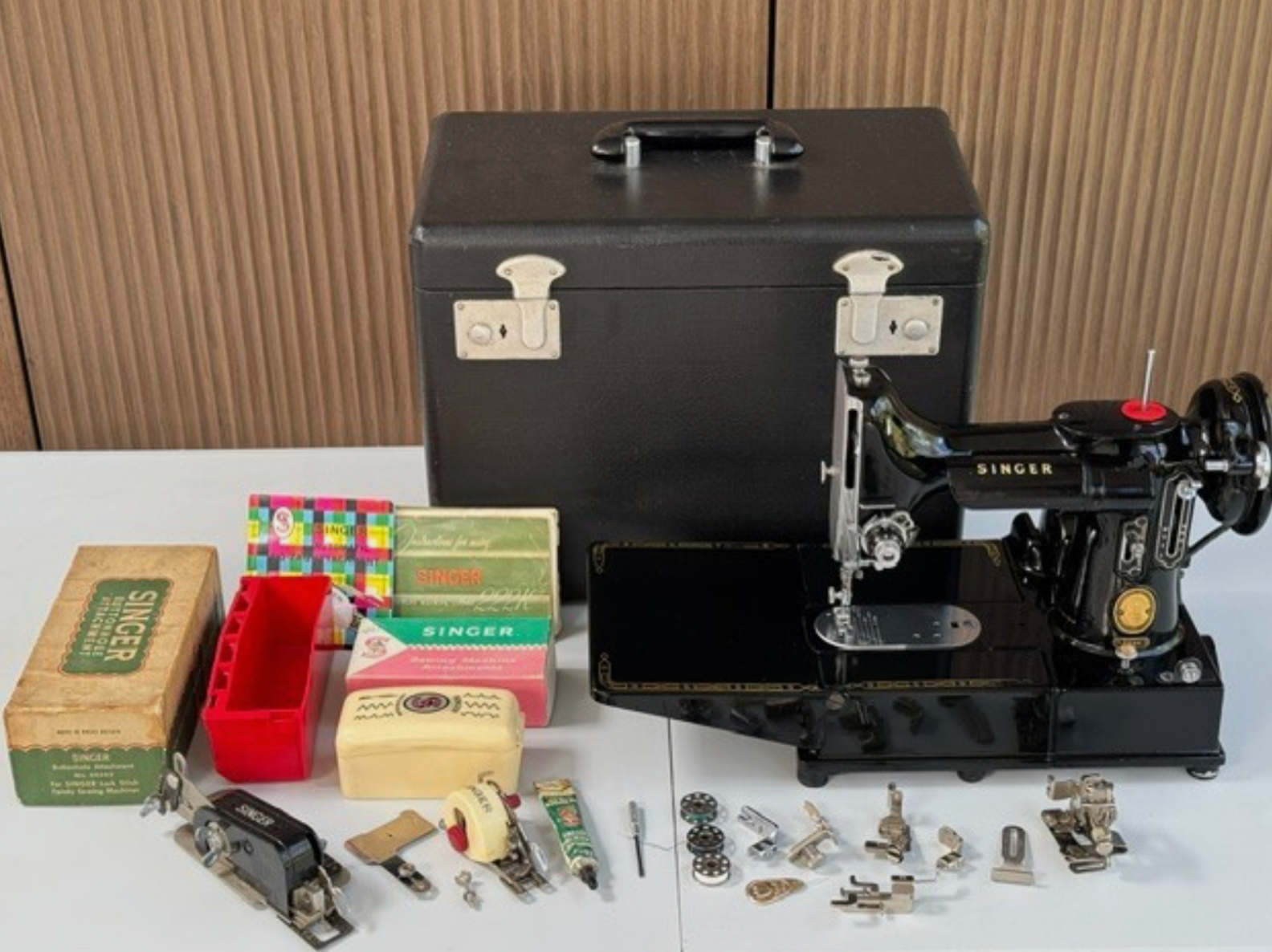 222k Featherweight Sewing Machine – Fully Serviced With Accessories + Adapter Included
