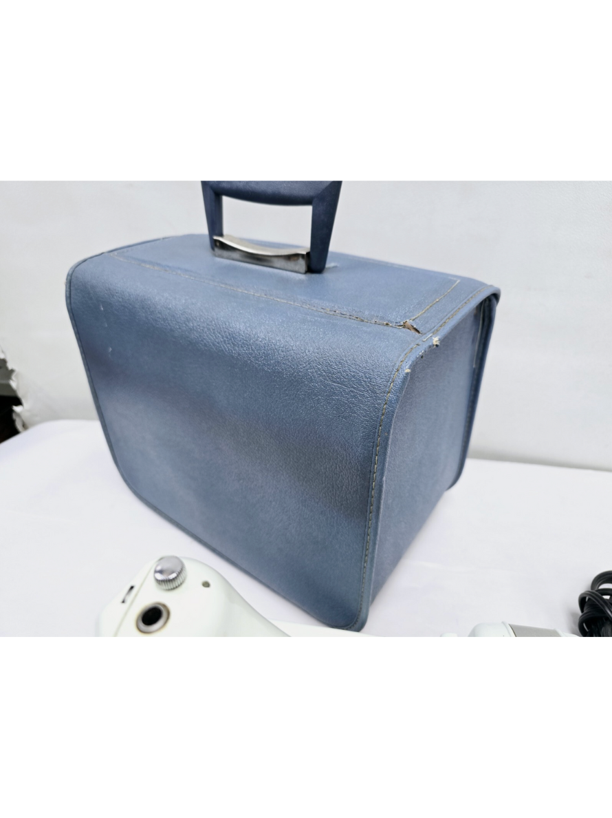 White 221K Sewing Machine – Serviced, Excellent Condition with Blue Case