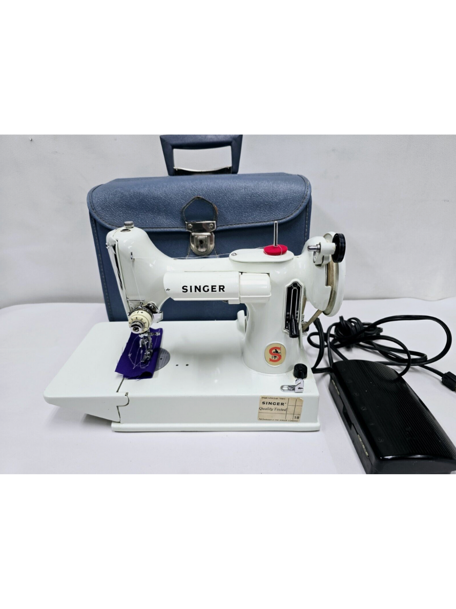White 221K Sewing Machine – Serviced, Excellent Condition with Blue Case