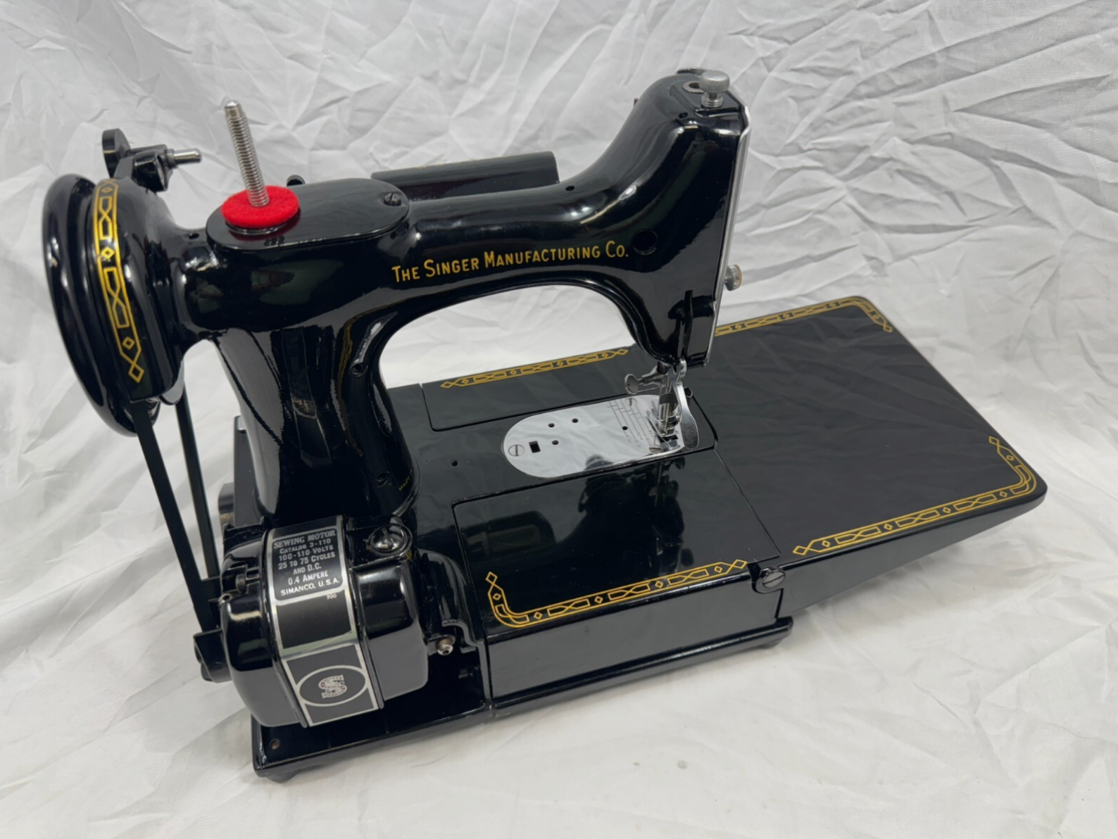 Featherweight 222k Sewing Machine, Purple Case