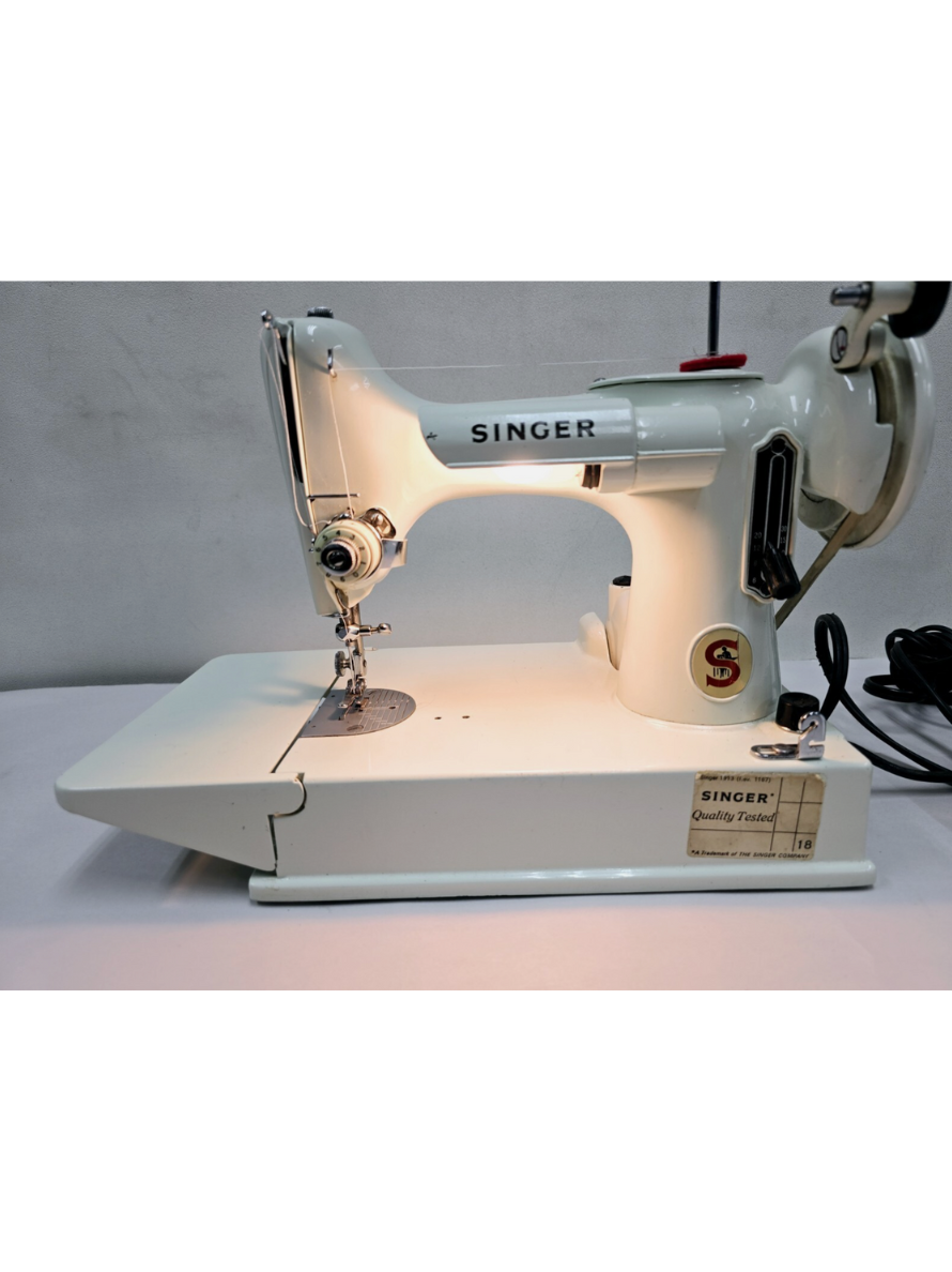 White 221K Sewing Machine – Serviced, Excellent Condition with Blue Case